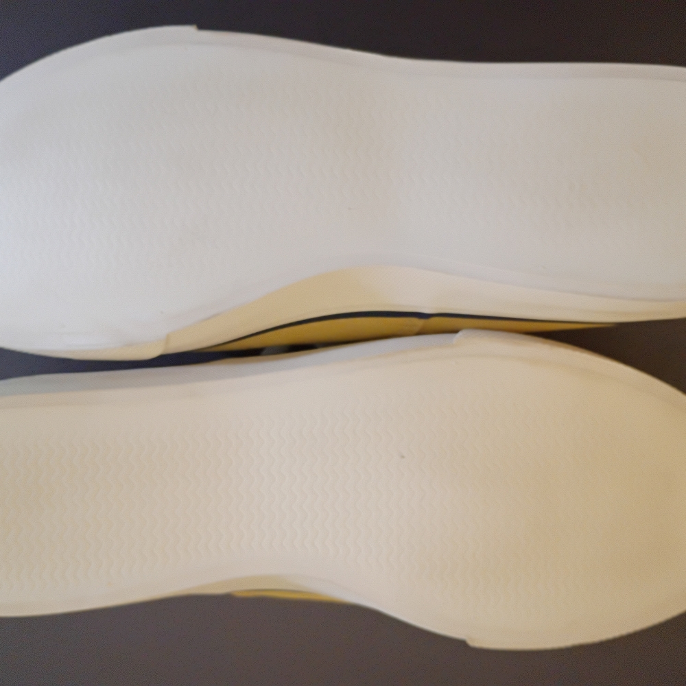 NEW Sperry TopSiders Yellow Canvas Men's Sneakers - Picture 5 of 5